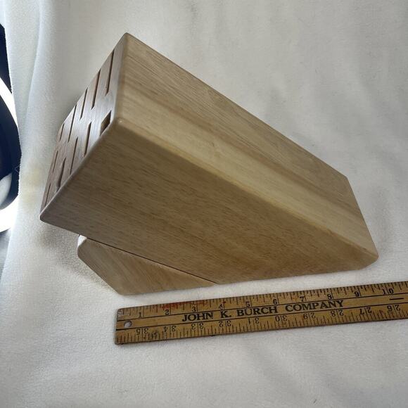 WUSTHOF 17 Slot Honey Oak Knife Block - Picture 7 of 8